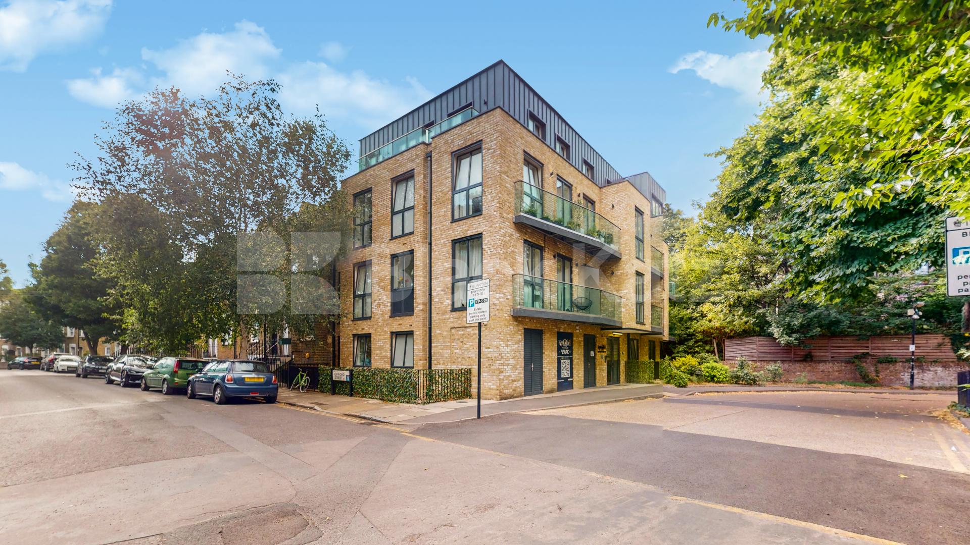 Stunning One Bedroom Apartment in Exclusive Keskidee Development, N1 Gifford Street , Kings Cross