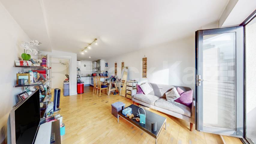 located by farringdon station a 1 bedroom apartment within a new build Turnmill Street, Farringdon 