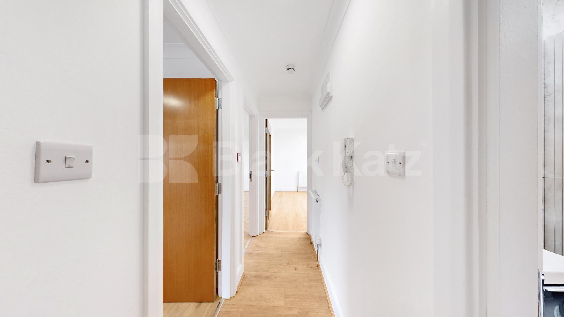 Newly refurbished two bed mins to Queens Park tube and shops Kilburn Lane, Queens Park / Maida Vale