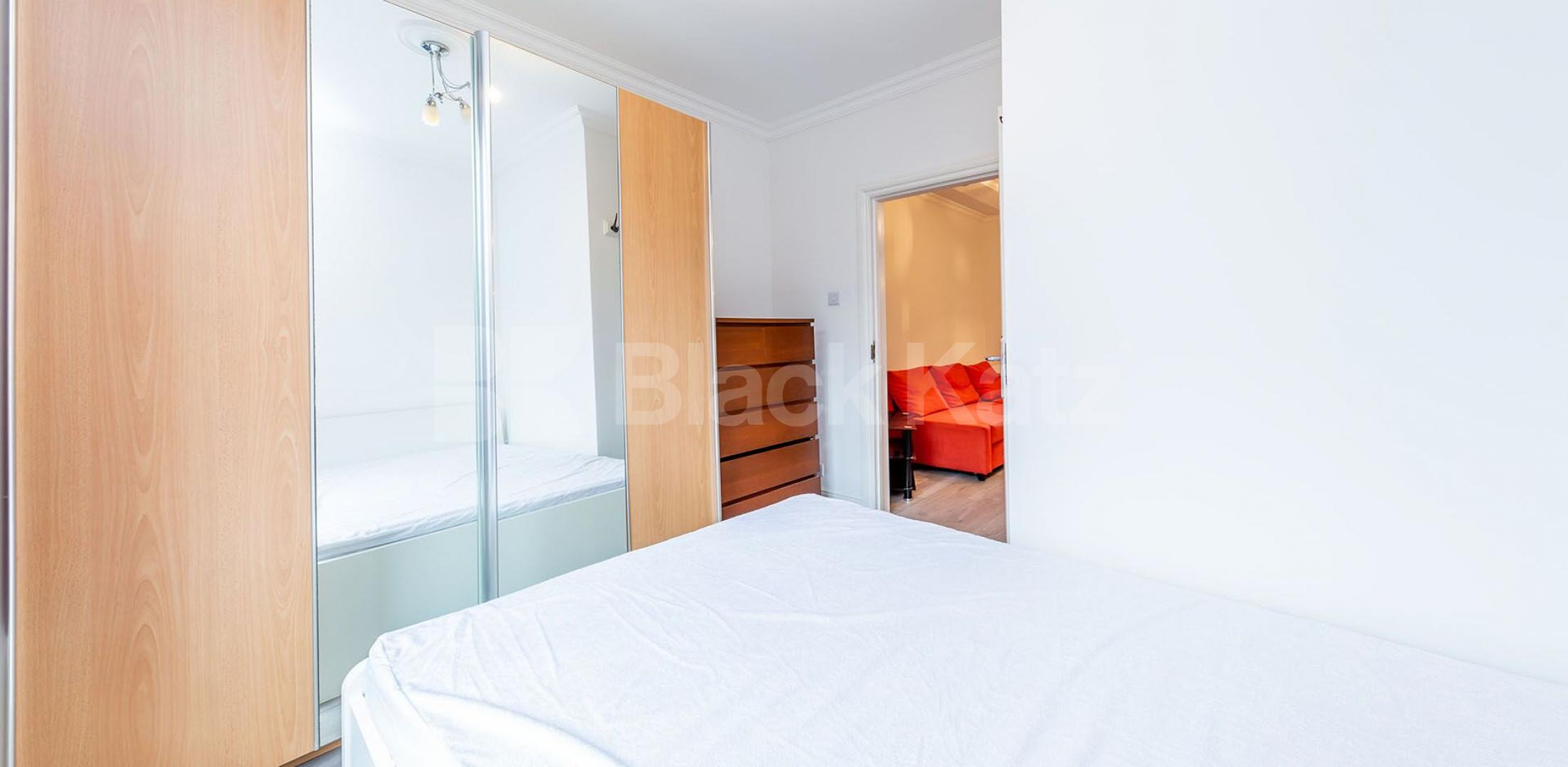 			New Instruction! Private garden!, 1 Bedroom, 1 bath, 1 reception House			 Morley Avenue inc All Bills, Wood Green / Noel Park