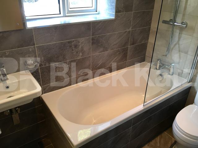 			NEW INSTRUCTION , 2 Bedroom, 1 bath, 1 reception Apartment			 Knollys Road, Tulse Hill/ Streatham Hill