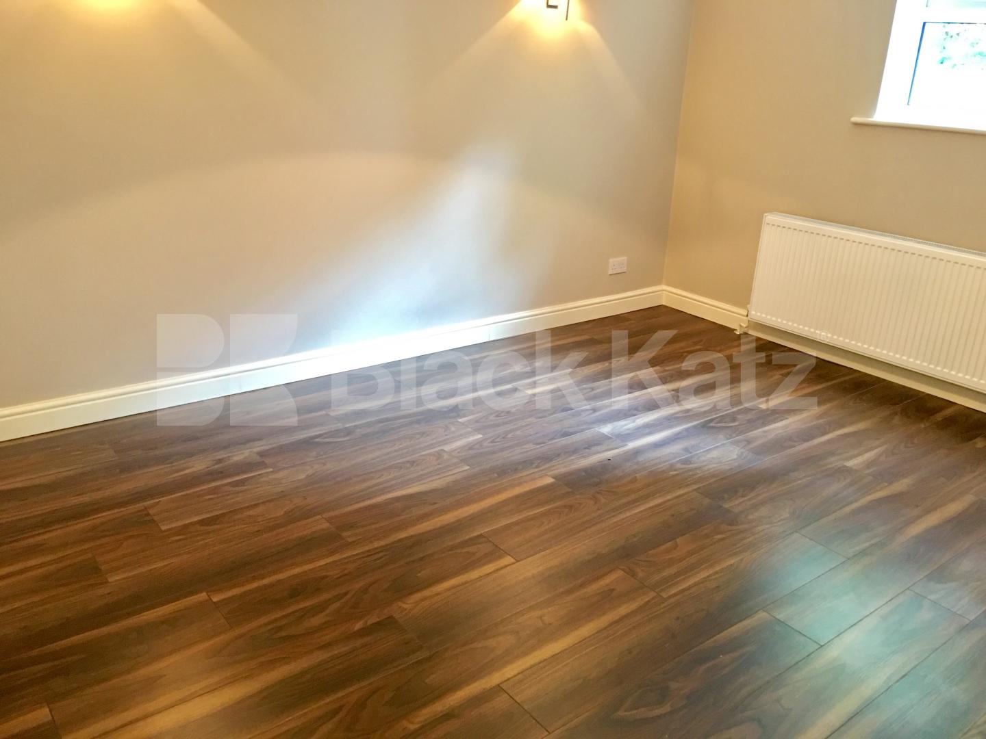 			NEW INSTRUCTION , 2 Bedroom, 1 bath, 1 reception Apartment			 Knollys Road, Tulse Hill/ Streatham Hill