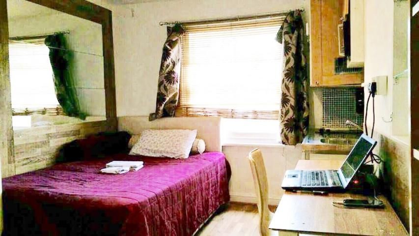 			NEW INSTRUCTION (INCLUDES ALL BILLS), Studio Apartment, 1 bath, 1 reception Flat			 West Hampstead, WEST HAMPSTEAD