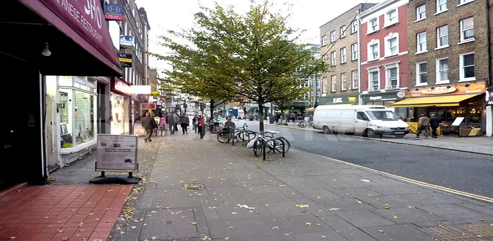 			NEW INSTRUCTION!, 3 Bedroom, 1 bath, 1 reception Flat			 Goodge Street, TOTTENHAM CRT. ROAD