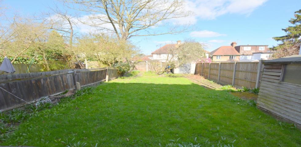 			3 Bedroom, 1 bath, 1 reception Semi-Detached House			 Park View Gardens , HENDON CENTRAL 