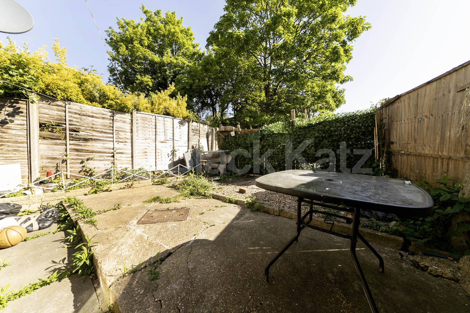 Furnished or Unfurnished / Suitable for Sharers or a Family Claremont Road, London, NW2,  London
