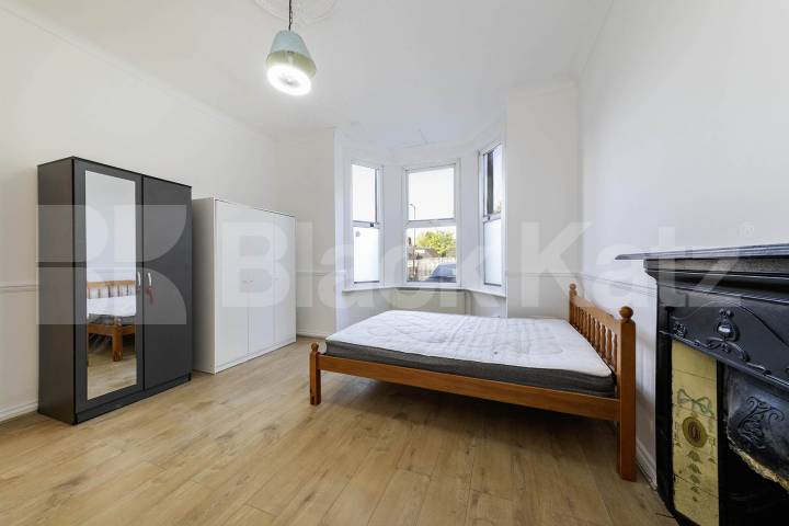 Furnished or Unfurnished / Suitable for Sharers or a Family Claremont Road, London, NW2,  London