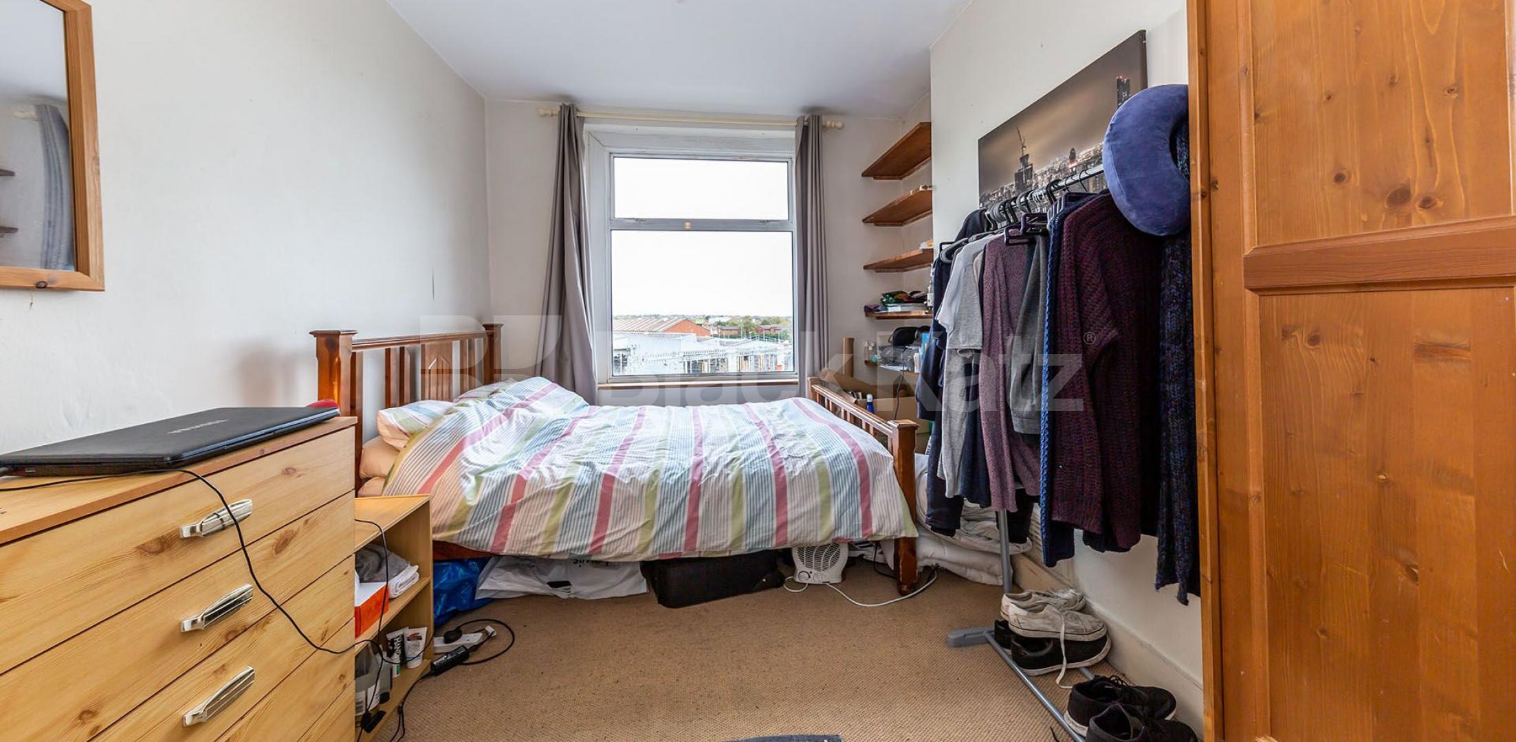 			Lovely 3 bedroom flat close to transport , 3 Bedroom, 1 bath, 1 reception Flat			 Palace Gates Road, ALEXANDRA PALACE