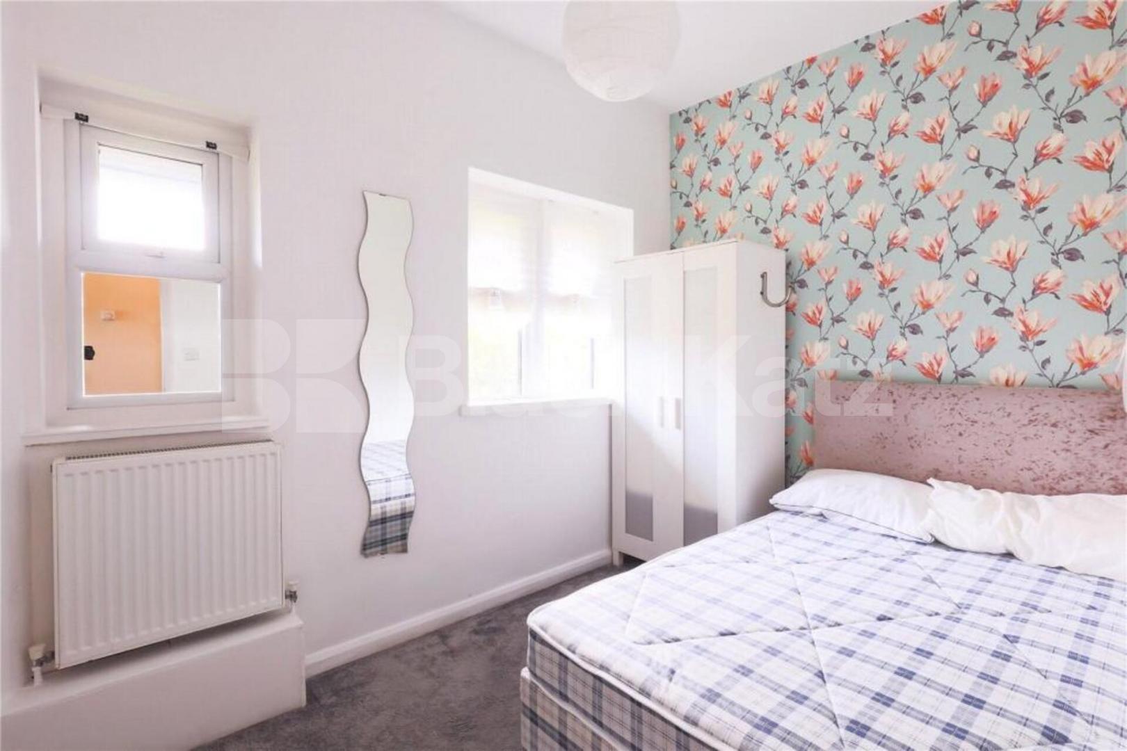 Beautiful two double bedroom property set in an amazing location  Great North Road, Highgate / East Finchley 