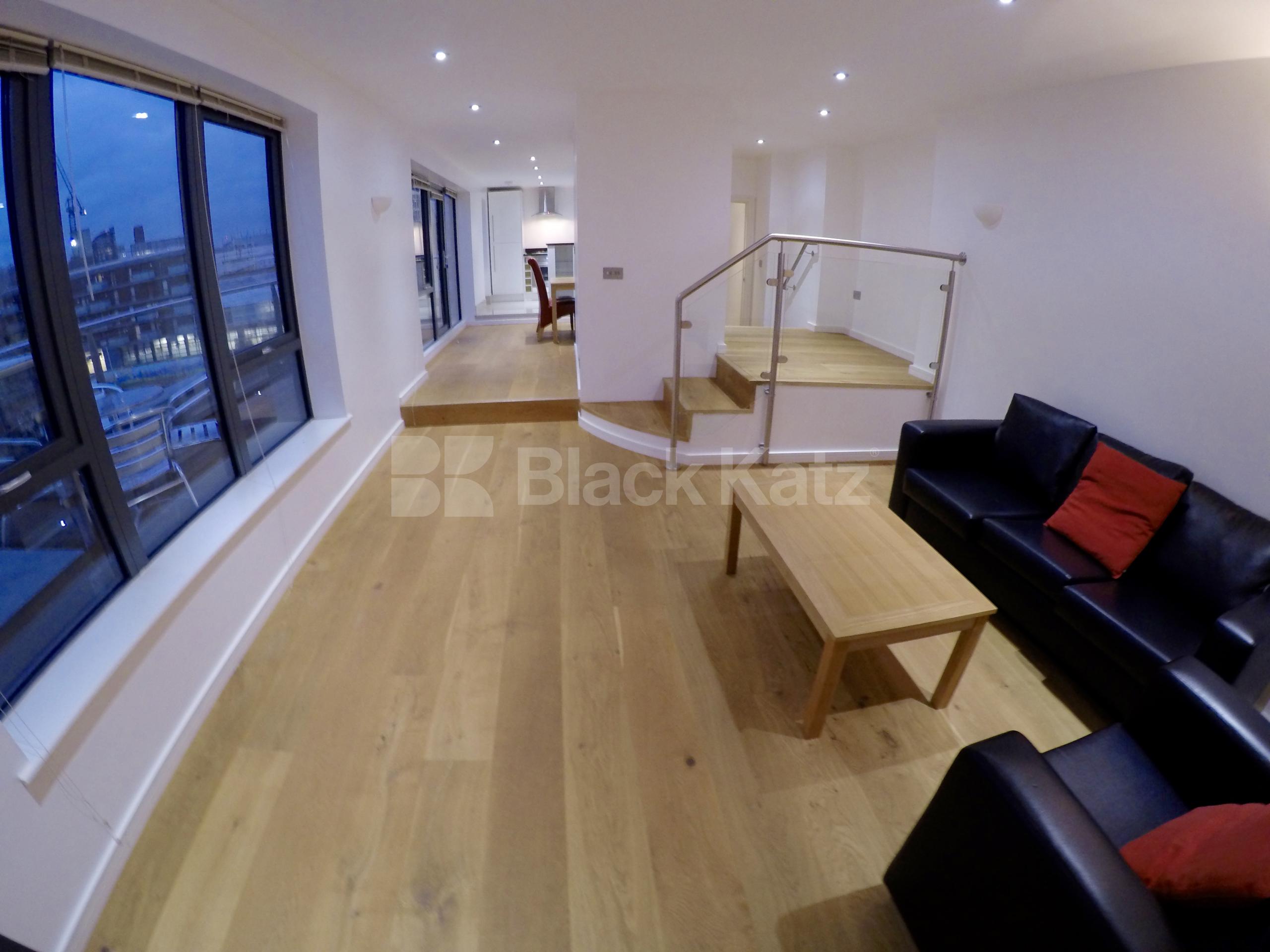 			LET, 3 Bedroom, 1 bath, 1 reception Penthouse			 Webber Street., Waterloo/Southwark. SE1