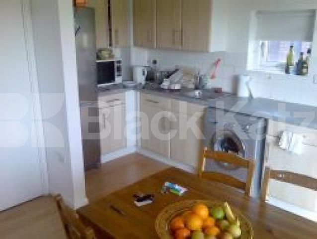 			2 Bedroom, 1 bath, 1 reception Flat			 Gopsall Street, HOXTON N1