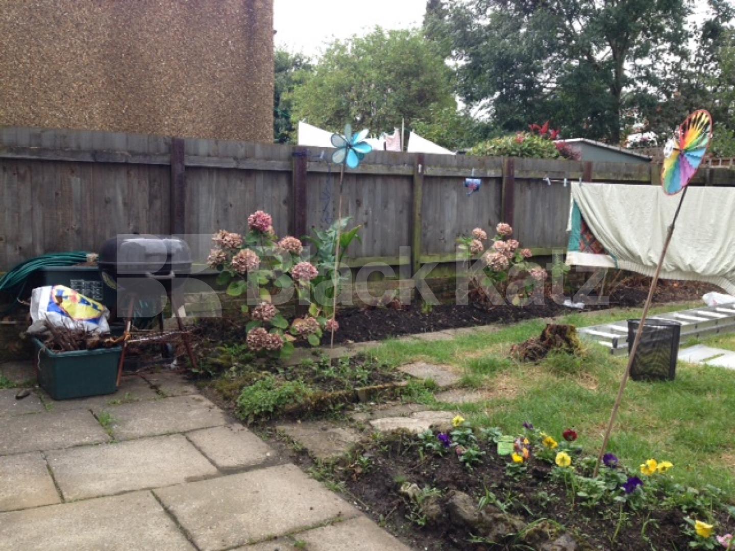 			NEW INSTRUCTION, 4 Bedroom, 1 bath, 1 reception House			 Ramillies road, Chiswick