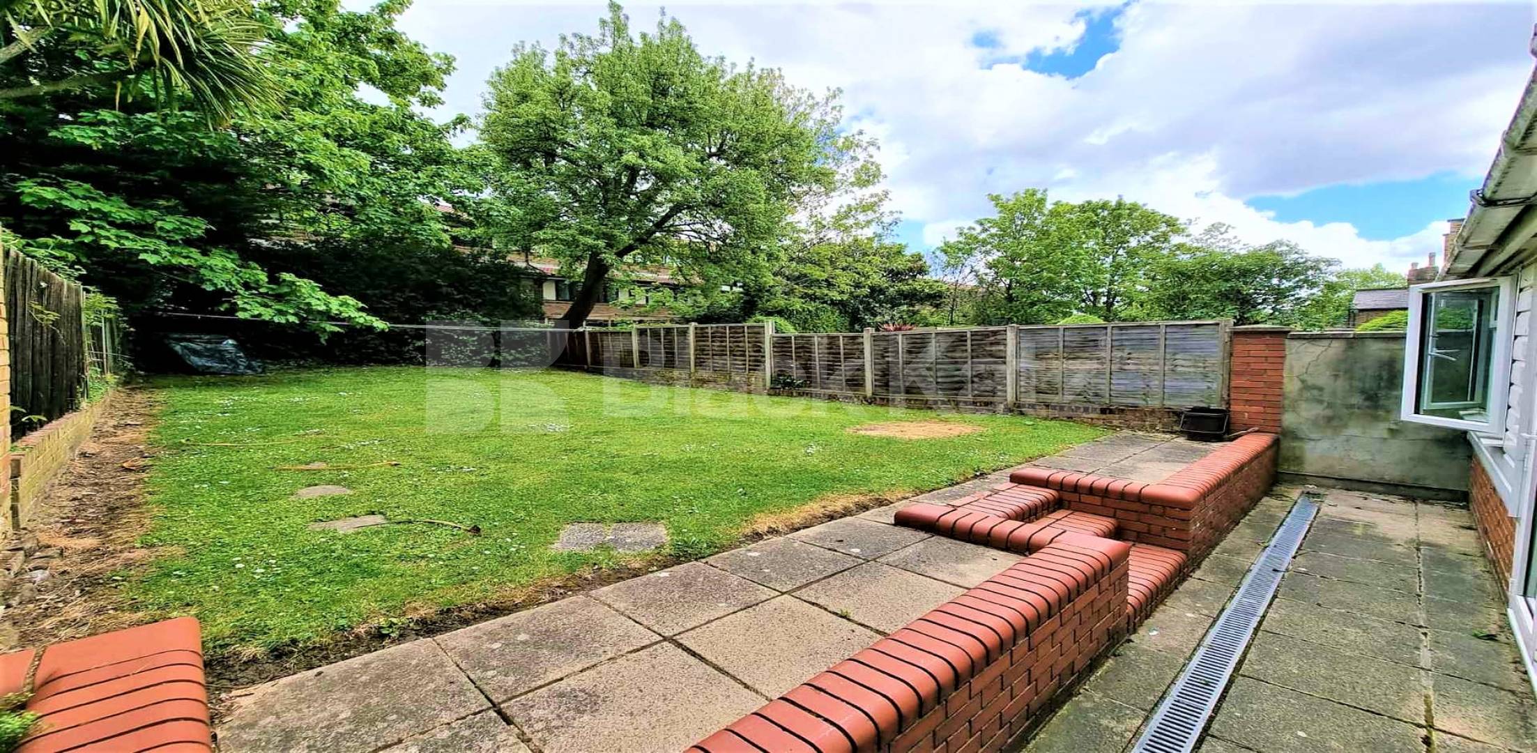 Stunning Sharers House Dewsbury Road, Dollis Hill