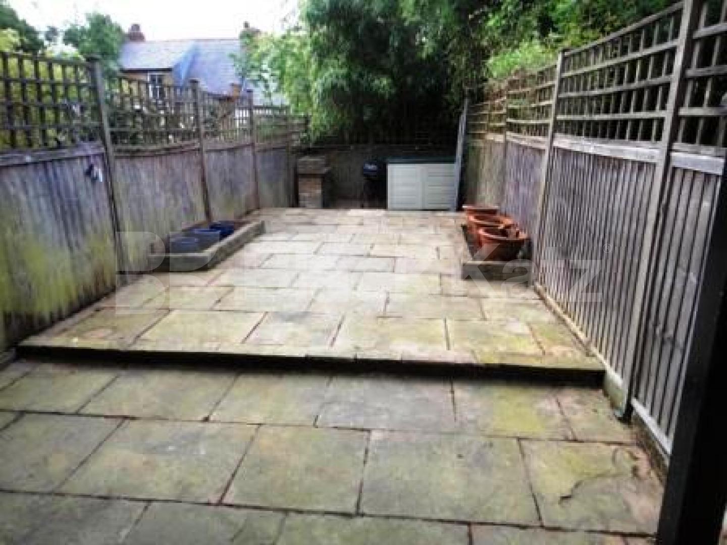 			2 Bed Garden Flat in Muswell Hill, 2 Bedroom, 1 bath, 1 reception Ground Floor Maisonette			 Woodland Gardens, Muswell Hill