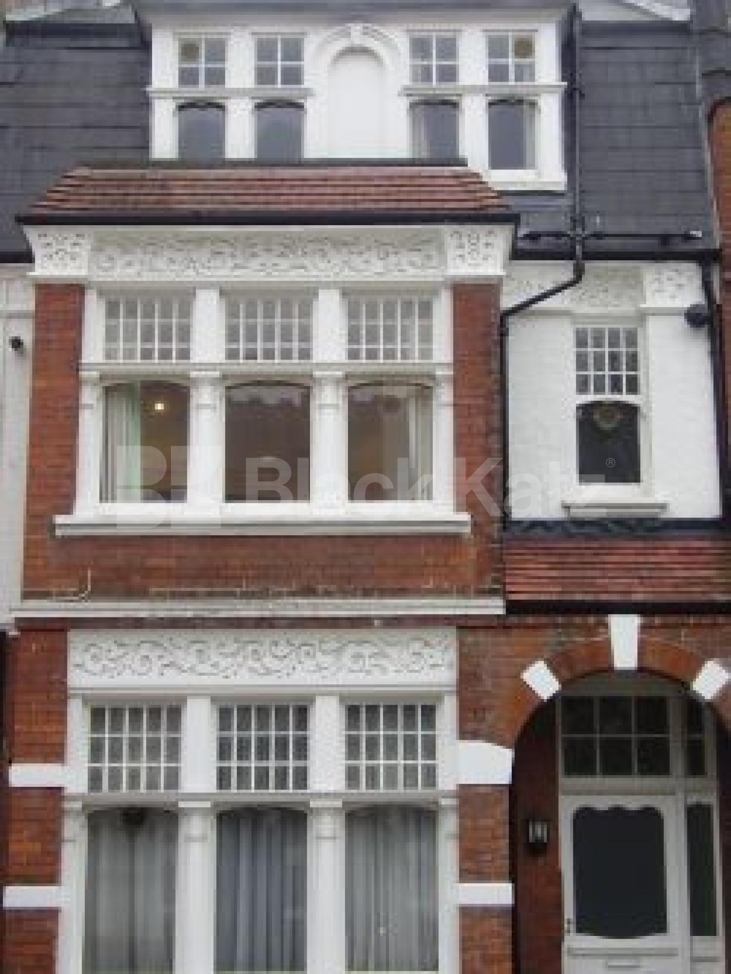 			2 MINS TO BELSIZE PARK TUBE!, 1 Bedroom, 1 bath, 1 reception Flat			 Glenmore Road, BELSIZE PARK NW3