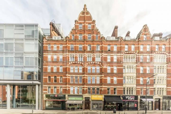Grays Inn Road, Bloomsbury / Kings Cross