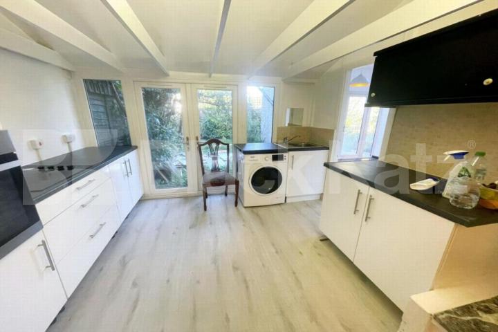 Stunning four bedroom property with a private garden Great North Road, Highgate