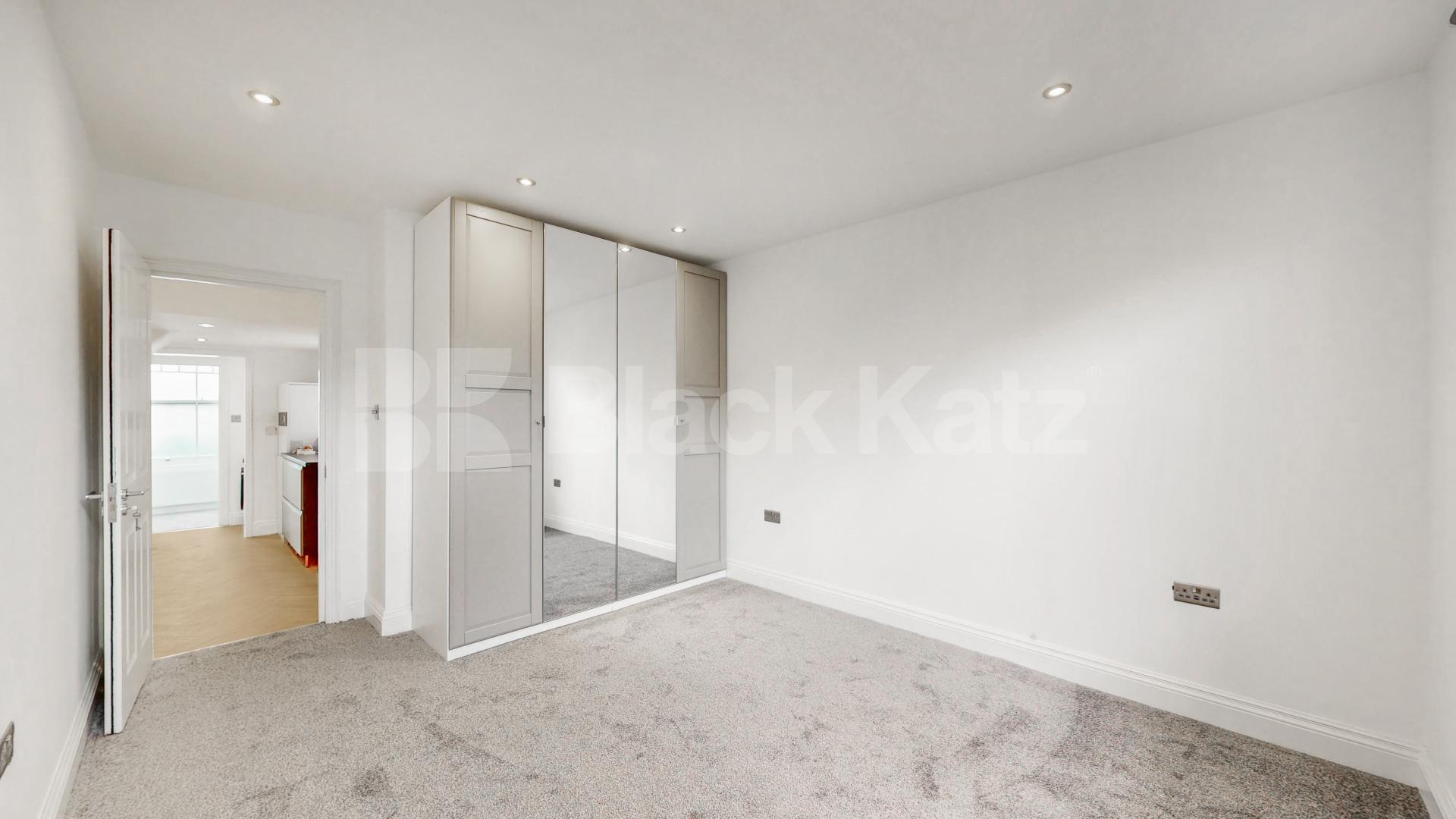 This beautifully renovated three-bedroom, two-bathroom apartment is ideally located on Sarre Road, NW2, at the West Hampstead end of the street, offering excellent access to the area's popular cafés, restaurants, shops, and transport links.Finished  Sarre Road, London, NW2,  London