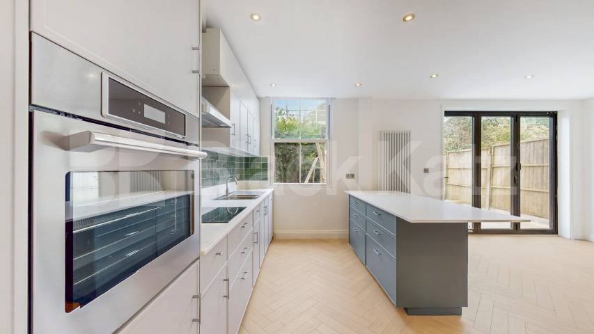 This beautifully renovated three-bedroom, two-bathroom apartment is ideally located on Sarre Road, NW2, at the West Hampstead end of the street, offering excellent access to the area's popular cafés, restaurants, shops, and transport links.Finished  Sarre Road, London, NW2,  London