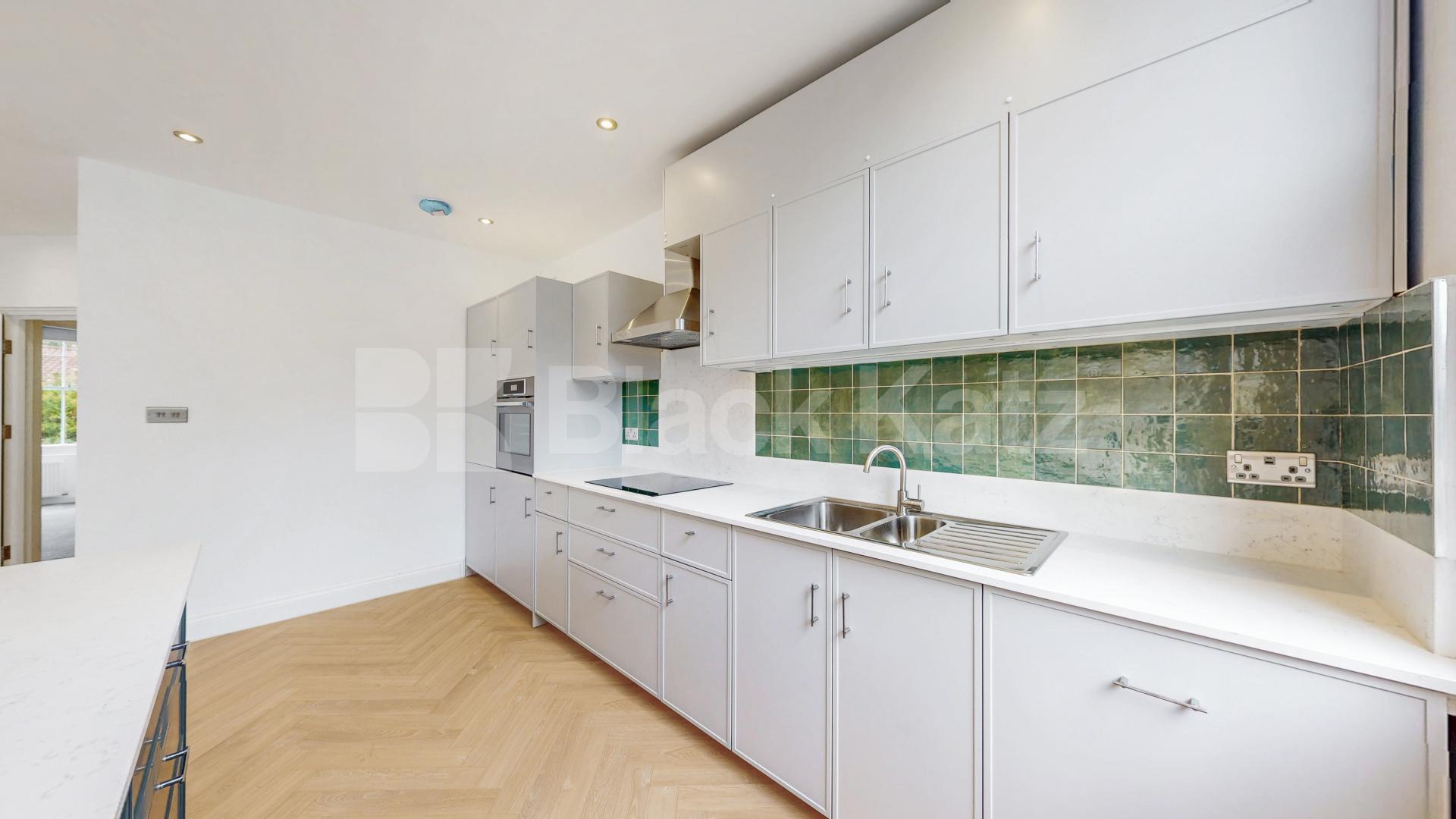 This beautifully renovated three-bedroom, two-bathroom apartment is ideally located on Sarre Road, NW2, at the West Hampstead end of the street, offering excellent access to the area's popular cafés, restaurants, shops, and transport links.Finished  Sarre Road, London, NW2,  London