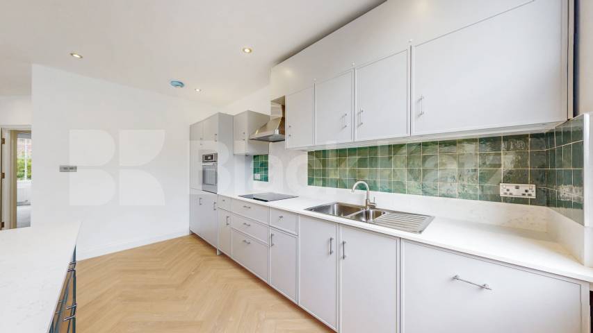 This beautifully renovated three-bedroom, two-bathroom apartment is ideally located on Sarre Road, NW2, at the West Hampstead end of the street, offering excellent access to the area's popular cafés, restaurants, shops, and transport links.Finished  Sarre Road, London, NW2,  London