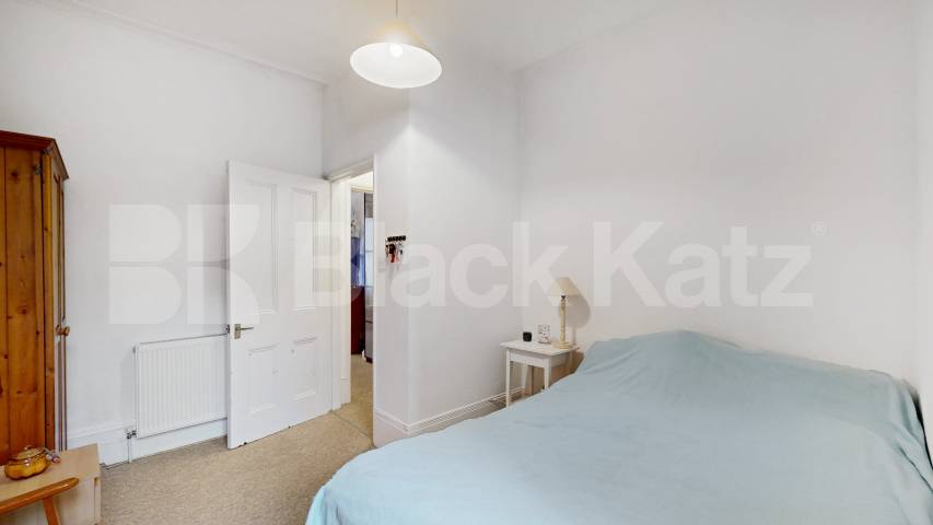 			2 Bedroom, 1 bath, 1 reception 			 Mackeson Road,  London  NW3
