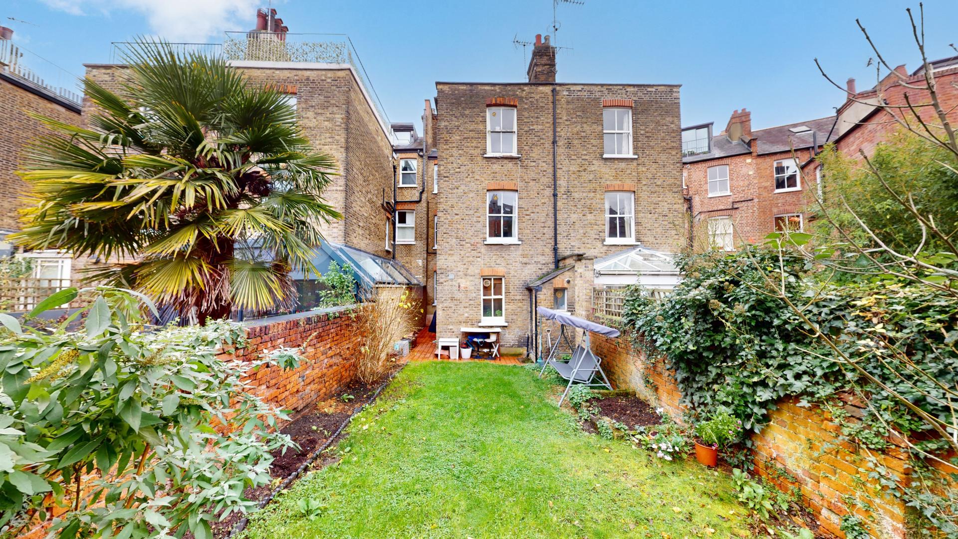 			2 Bedroom, 1 bath, 1 reception 			 Mackeson Road,  London  NW3