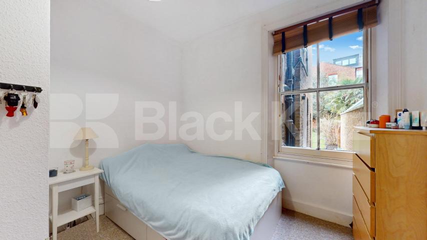 			2 Bedroom, 1 bath, 1 reception 			 Mackeson Road, London, NW3,  London
