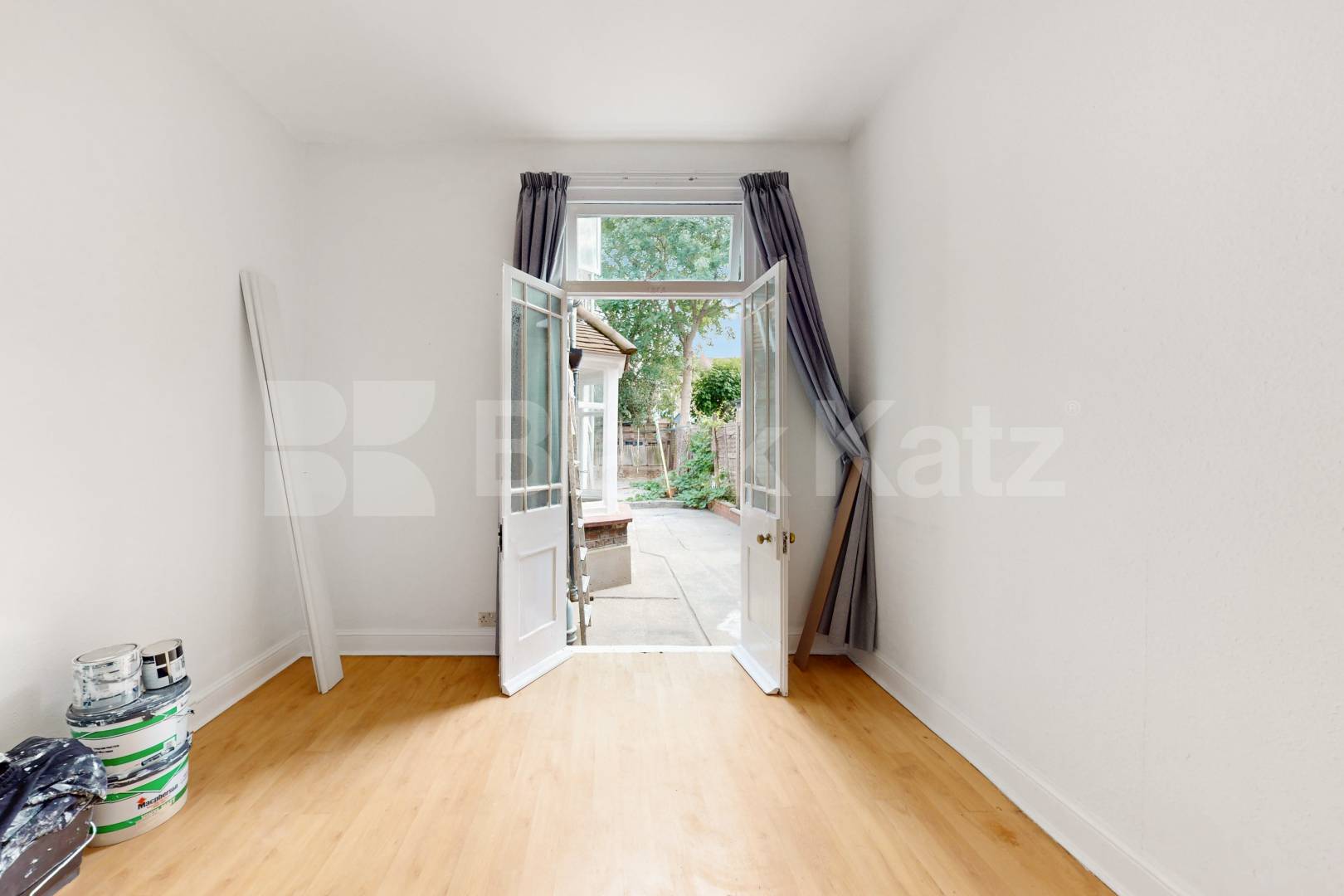 Newly Refurbished Two Bedroom Garden Flat Close to Turnpike Lane Station Sydney Road, Turnpike Lane 