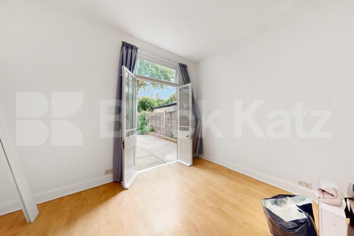 Newly Refurbished Two Bedroom Garden Flat Close to Turnpike Lane Station Sydney Road, Turnpike Lane 