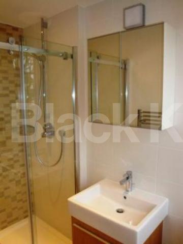 			MUST SEE!!!, 2 Bedroom, 1 bath, 1 reception Flat			 Ferncroft Gardens, HAMPSTEAD