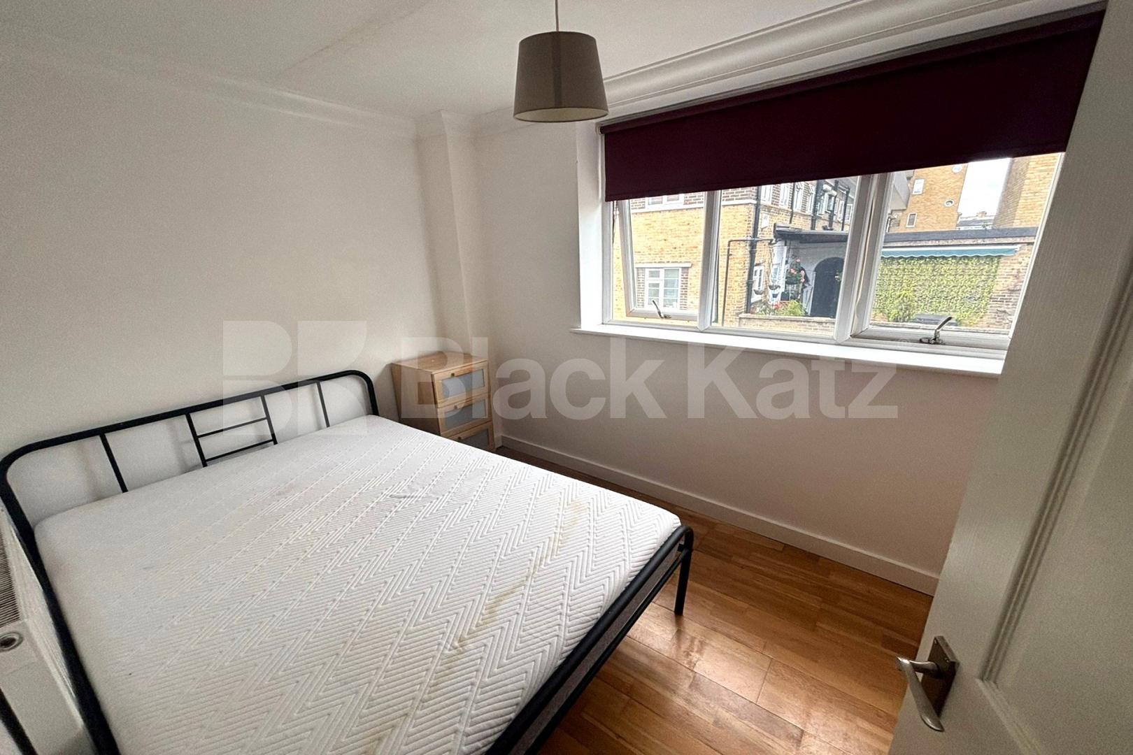 Bright & airy Duplex apartment  Hendre road, Borough / Elephant and Castle 