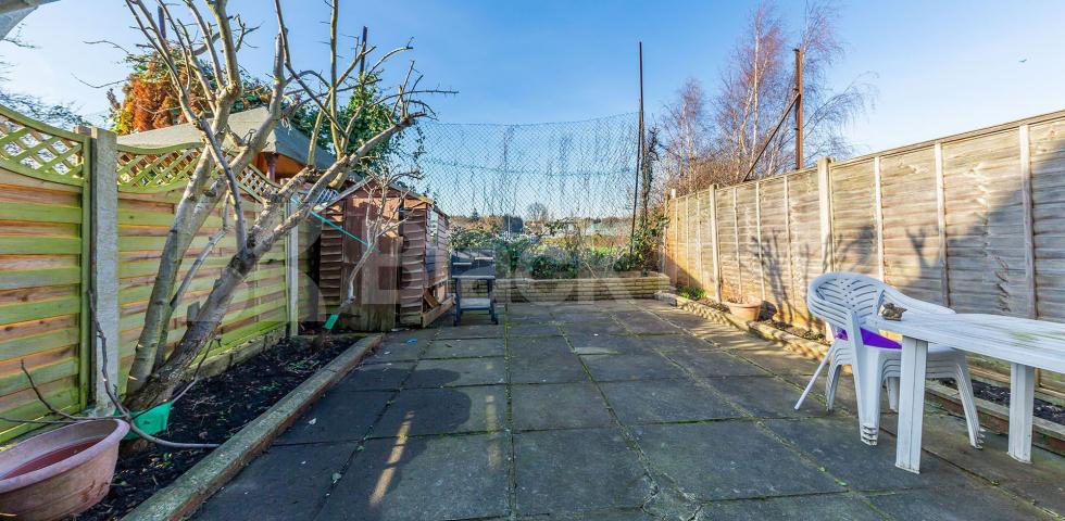 			3 bedroom House, 3 Bedroom, 1 bath, 1 reception House			 Stirling Road, WOOD GREEN