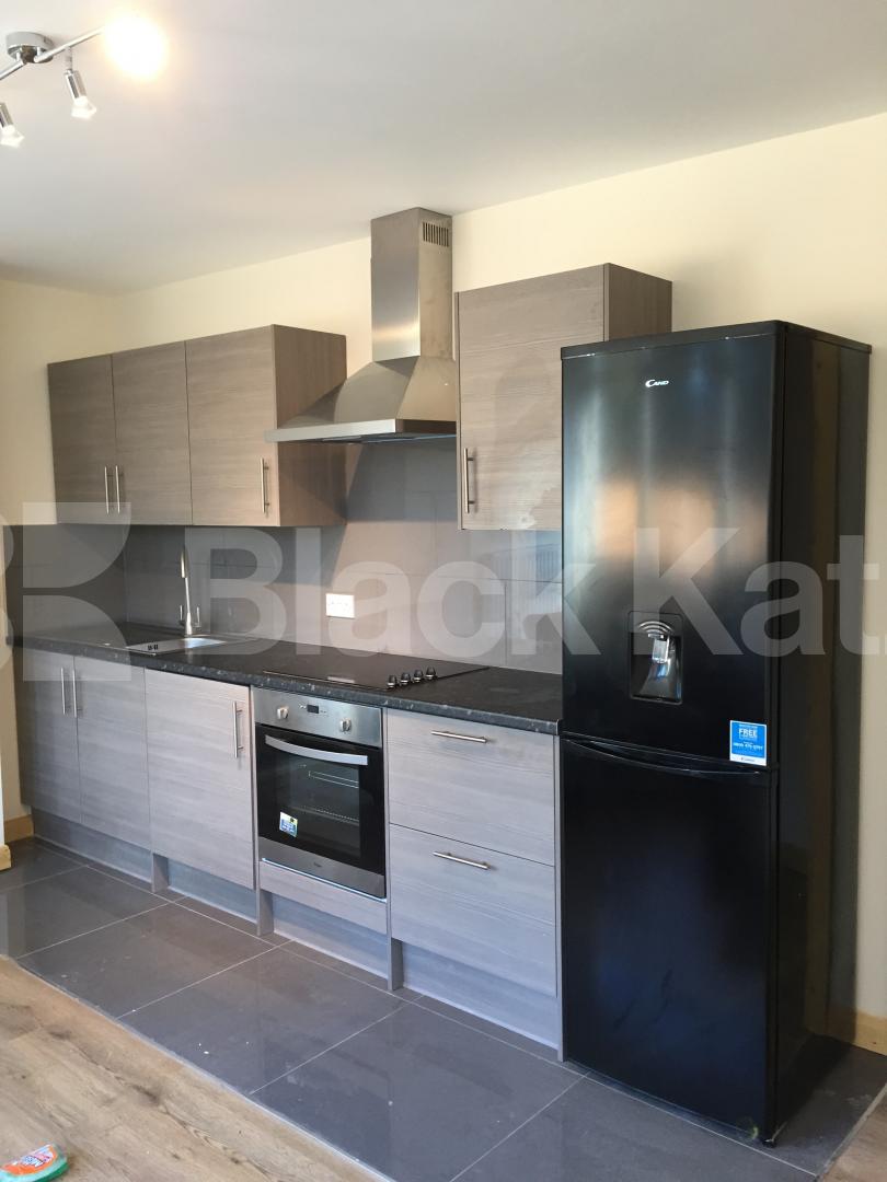 			UNDER OFFER, 4 Bedroom, 1 bath, 1 reception Terraced House			 Hersham Close, Roehampton