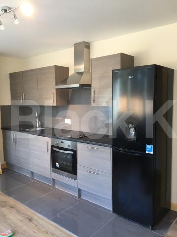 			UNDER OFFER, 4 Bedroom, 1 bath, 1 reception Terraced House			 Hersham Close, Roehampton