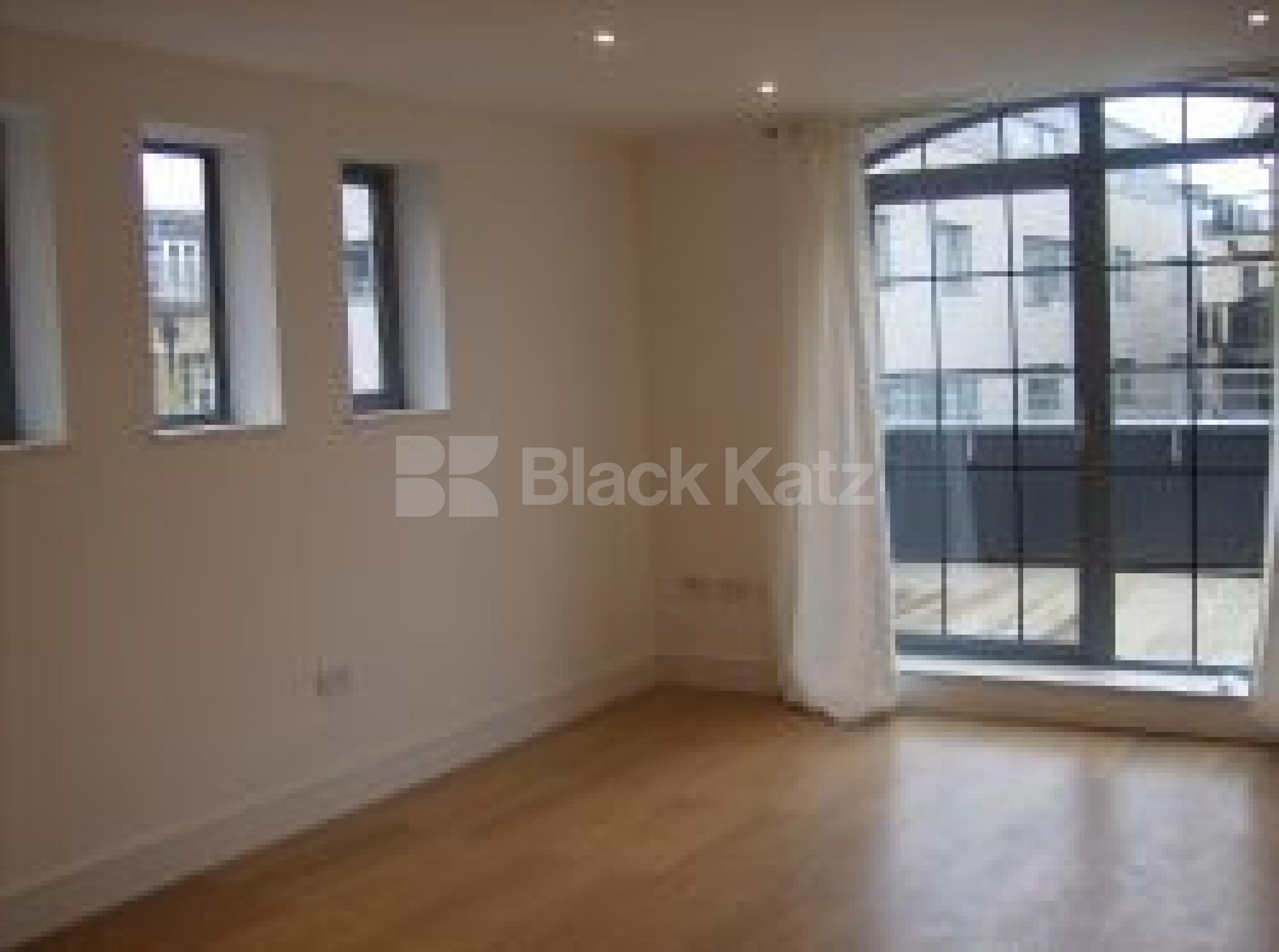 			LET , 1 Bedroom, 1 bath, 1 reception Flat			 Bell Yard Mews, Bermondsey Street, London Bridge SE1