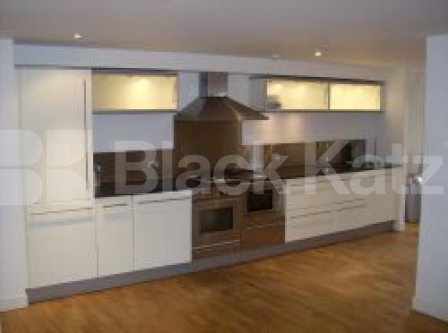 			LET, 2 Bedroom, 1 bath, 1 reception Flat			 The Academy, Lawn Lane, Vauxhall