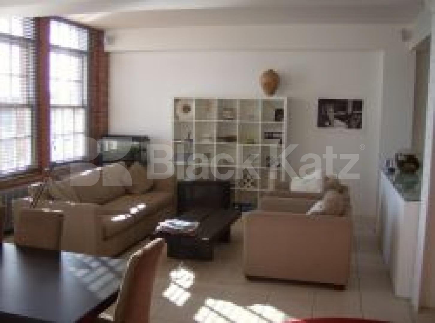 			LET., 2 Bedroom, 1 bath, 1 reception Flat			 Jam Factory, Green Walk, London Bridge