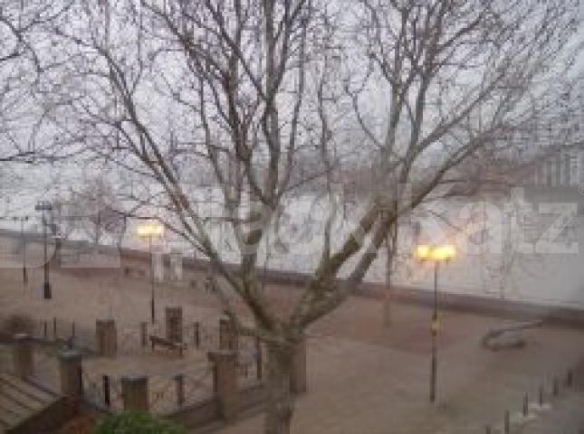 			UNDER OFFER , Studio Apartment, 1 bath, 1 reception Studio			 Foreshore, Deptford Strand, Surrey Quays