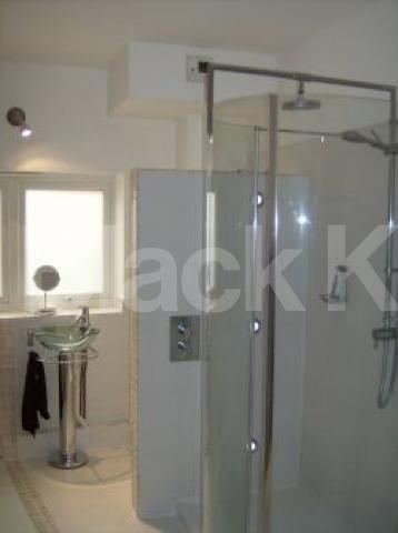 			2 Bedroom, 1 bath, 1 reception Apartment			 Lower Marsh, Waterloo