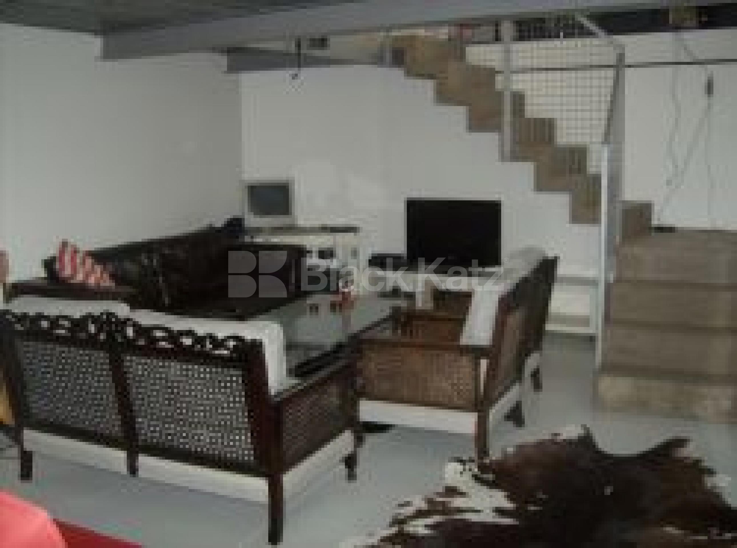 			2 Bedroom, 1 bath, 1 reception Apartment			 Lower Marsh, Waterloo SE1