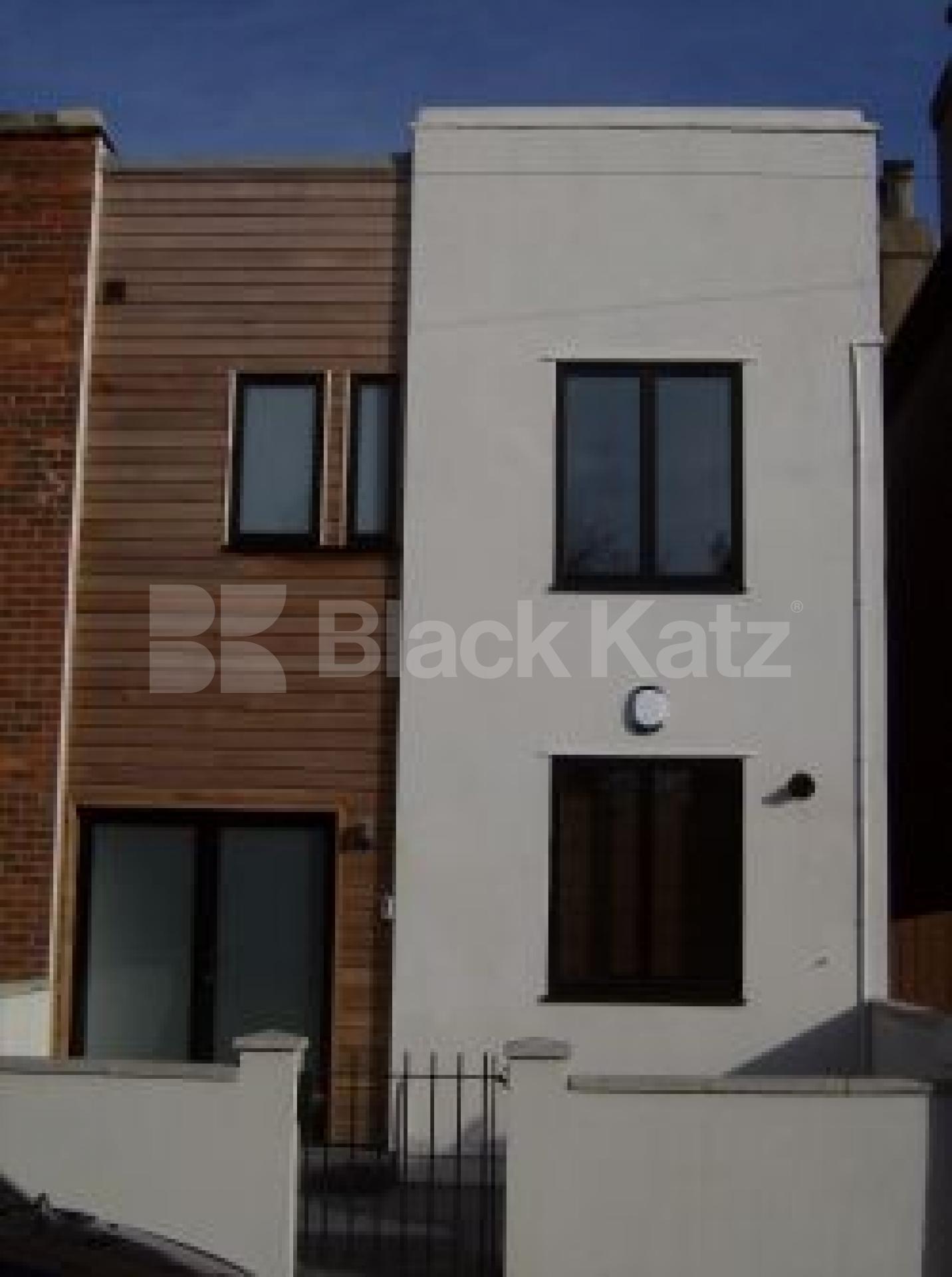 			3 Bedroom, 1 bath, 1 reception Semi-Detached House			 Fernlea Road, Balham SW12