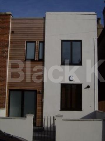 			3 Bedroom, 1 bath, 1 reception Semi-Detached House			 Fernlea Road, Balham