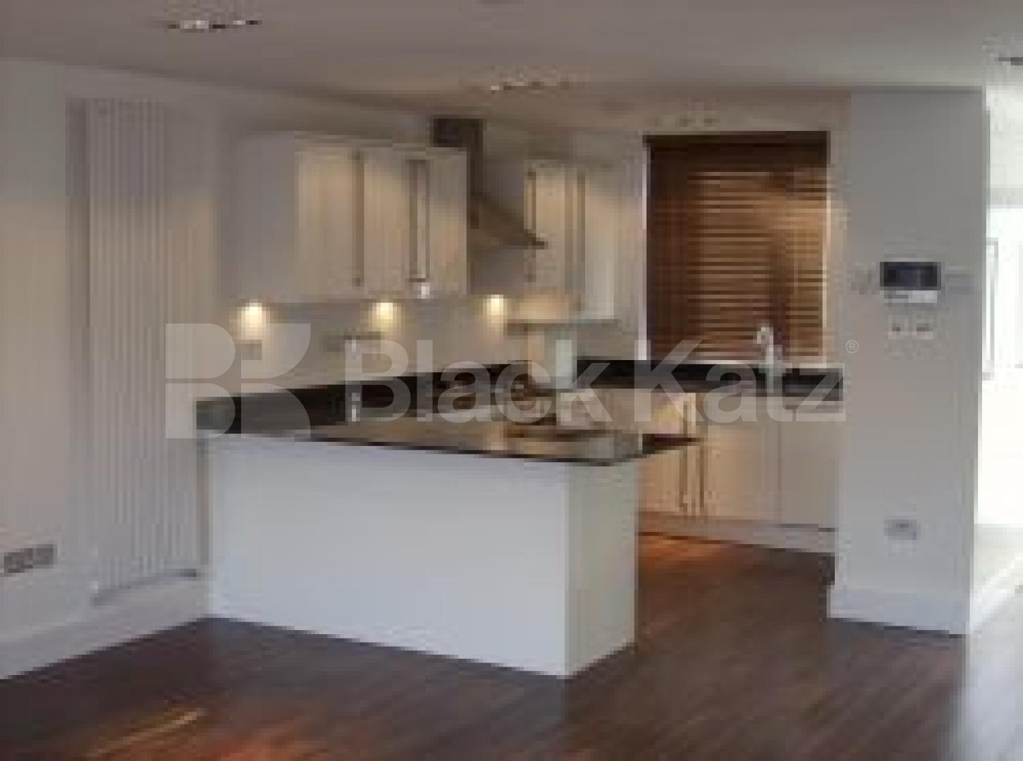 			3 Bedroom, 1 bath, 1 reception Semi-Detached House			 Fernlea Road, Balham