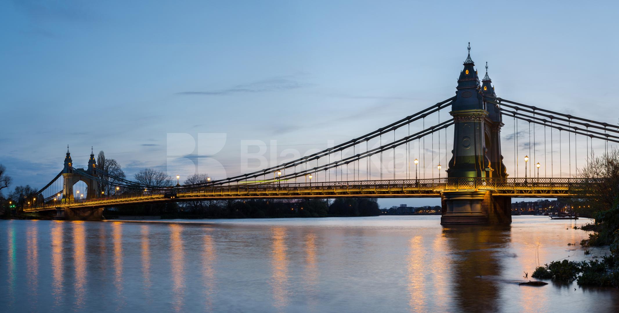 			NEW INSTRUCTION, 5 Bedroom, 1 bath, 1 reception Maisonette			 Bridge View, Hammersmith