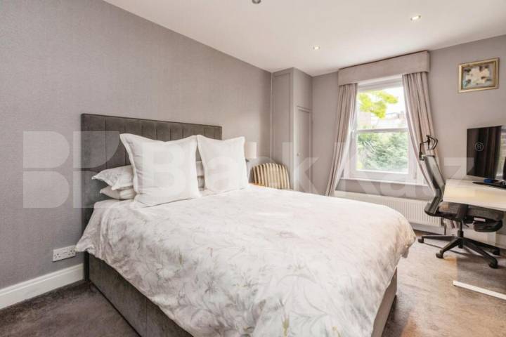 Spacious 3-Bedroom Apartment | 2 Bathrooms | Open-Plan Living Hermitage Road, Haringey