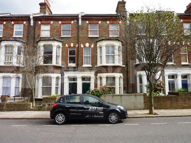 			NEW INSTRUCTION!, 1 Bedroom, 1 bath, 1 reception Flat			 Portnall Road, MAIDA VALE 