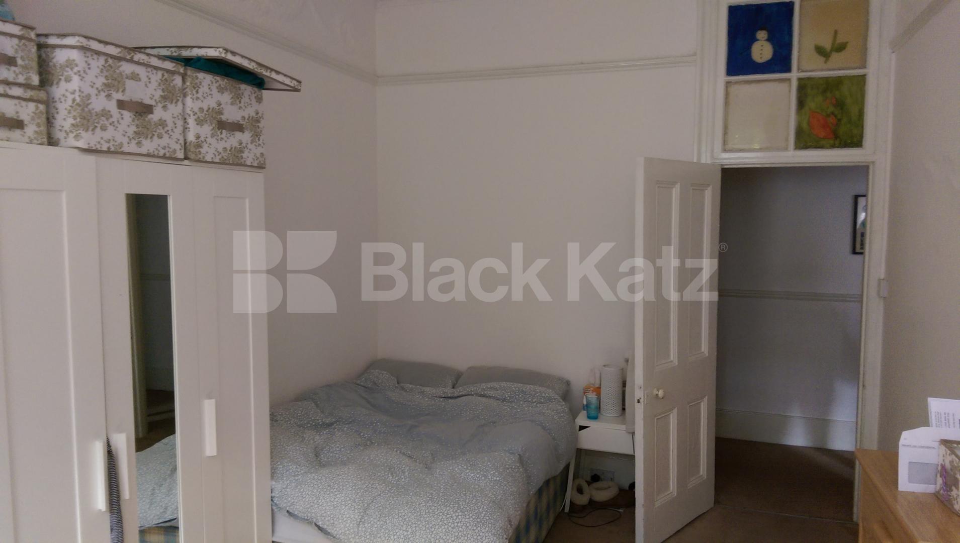 			2 Bedroom, 1 bath, 1 reception Ground Floor Flat			 Linden Mansions, Highgate Village