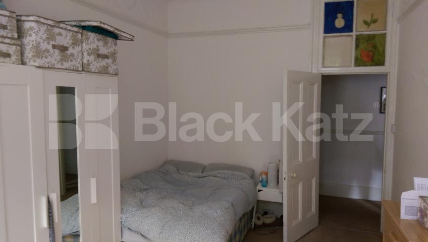 			2 Bedroom, 1 bath, 1 reception Ground Floor Flat			 Linden Mansions, Highgate Village