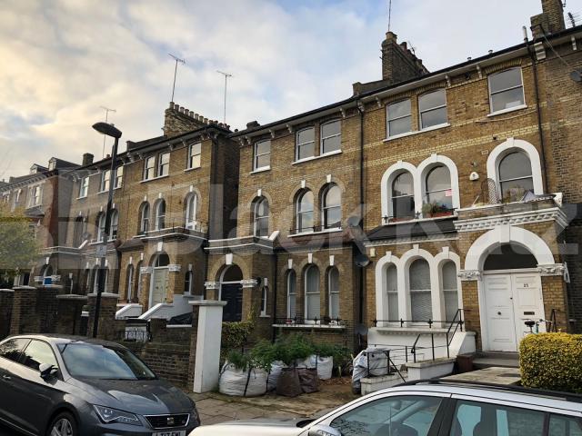 			BEAUTIFUL TWO BEDROOM TOP FLOOR FLAT , 2 Bedroom, 1 bath, 1 reception Flat			 Anson Road, TUFNELL PARK-HOLLOWAY
